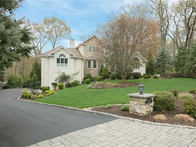 9 Pymm Ct, Stony Pt, NY, 10980