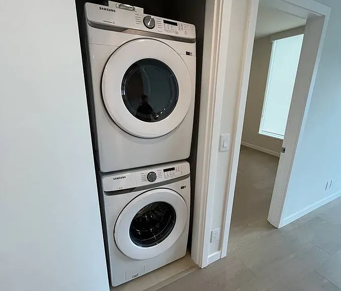2186 Gilmore Ave N #2409 — Photo 3