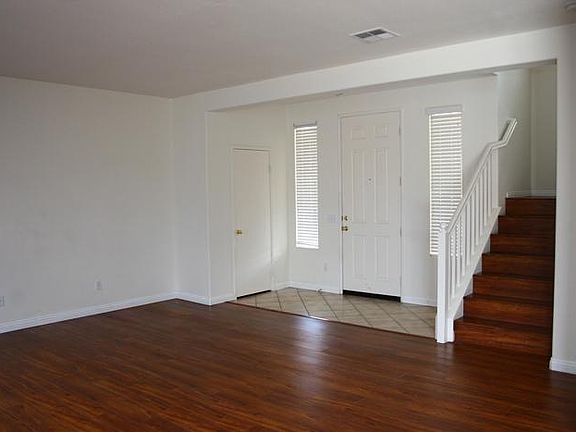 3rd image of 14994 Salamander Ln