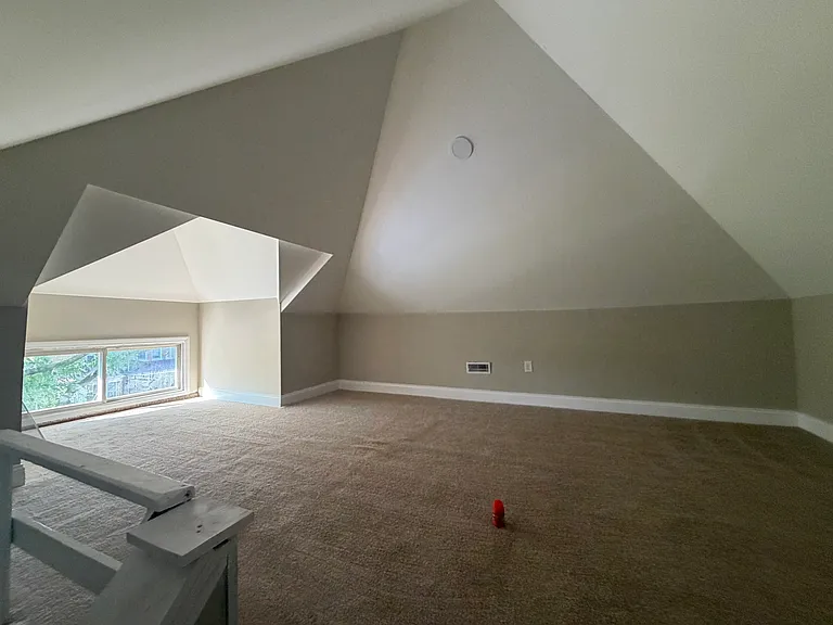 3771 Northwestern St — Photo 10