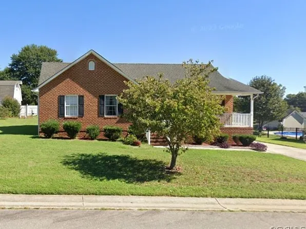 3805 Greystone Dr, Hopewell, VA 23860