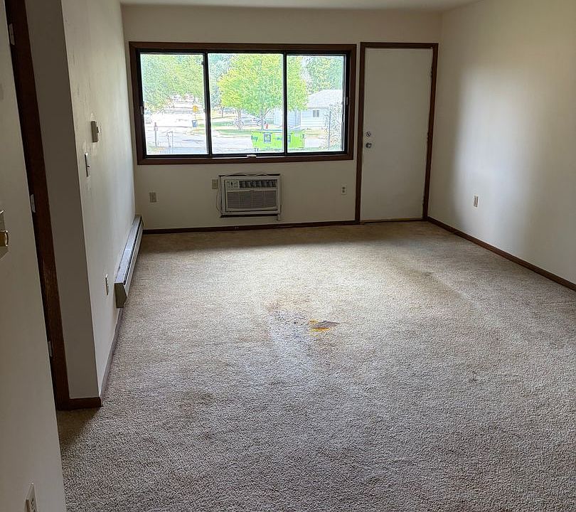 1st image of 217 Liberty St #101-210
