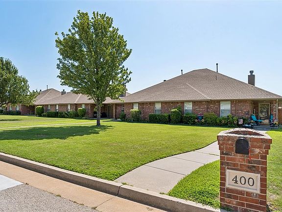 4th image of 400 N Willowood Dr #400
