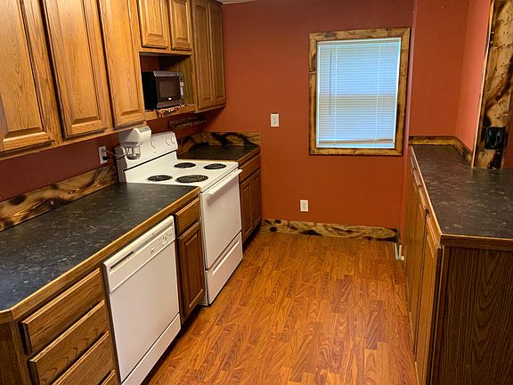 3rd image of 314 S Blackford St