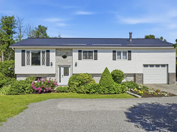 13 Forester Dr, Quinte West, ON K0K 2C0