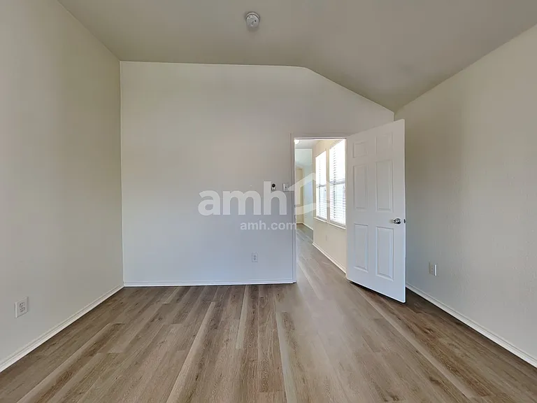 10624 Cochron Dr — Photo 12