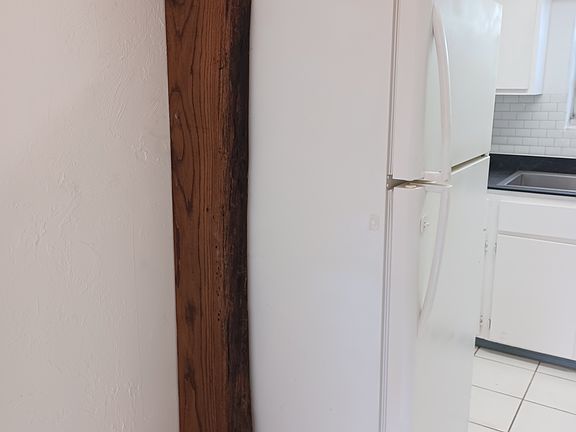 3rd image of 1223 Holly Ave #D
