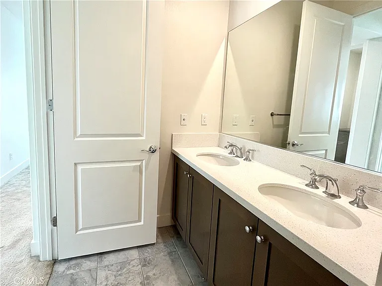 12040 Estrella Pl — Photo 25
