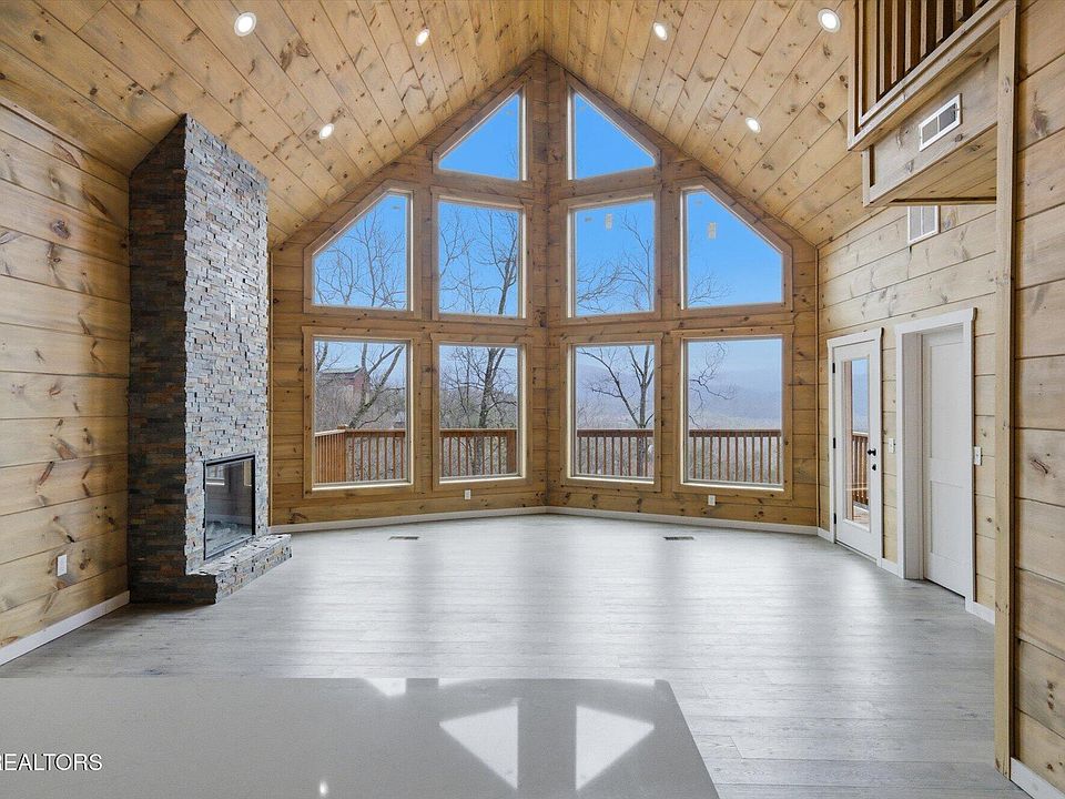 10th image of this home