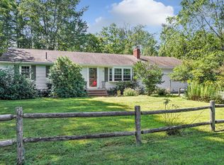 6 Cushing Briggs Rd, Freeport, ME 04032