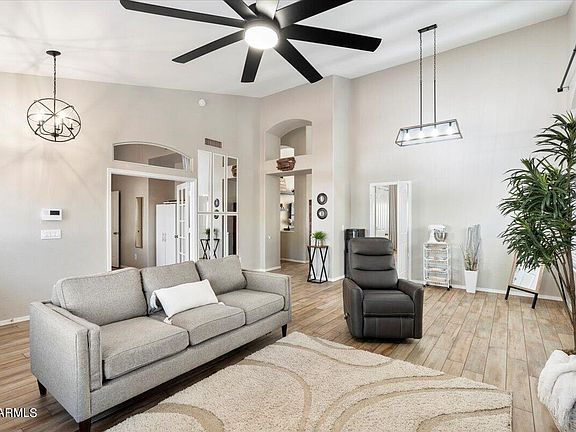 3rd image of 5559 W Aster Dr