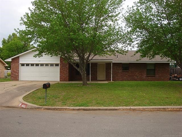 New ROOF. Beautiful shade trees in front yard. 2 car garage and nice covered front porch.