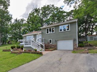 1316 Prospect Ave, Willow Springs, IL 60480