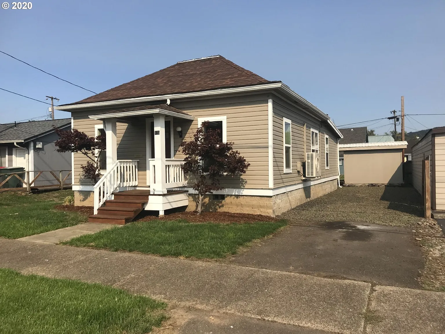 115 SW Harrison St photo 1