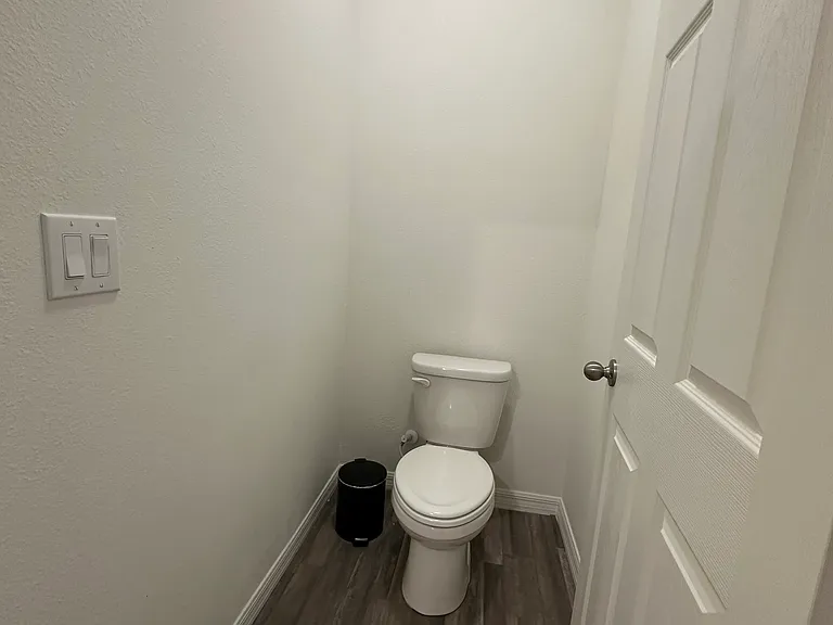 9750 SW 42nd Ave — Photo 11