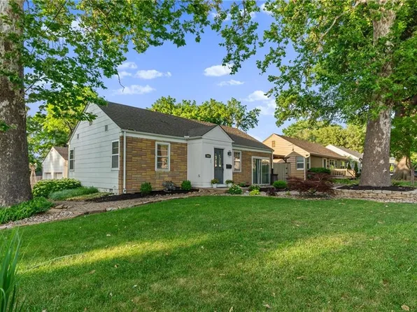 3600 NE 52nd Ter, Kansas City, MO 64119