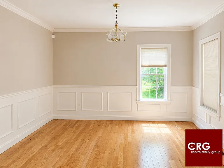21 Pleasant St — Photo 4