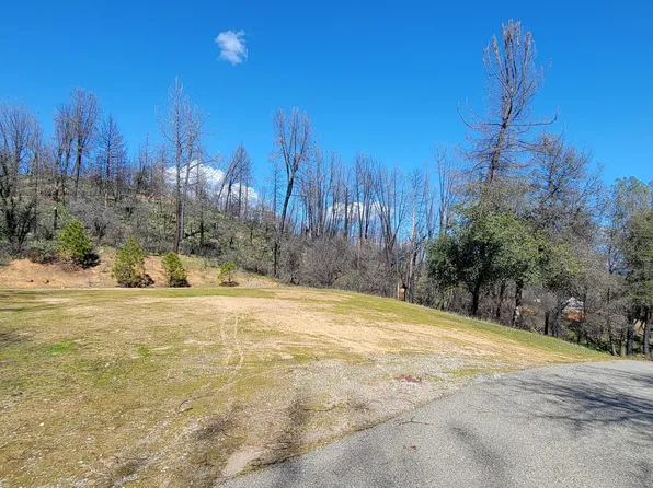 Tranquilo Ln, Redding, CA 96003