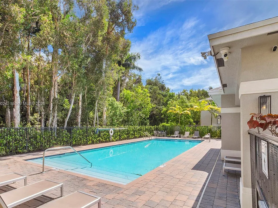 1363 NW 208th Ter