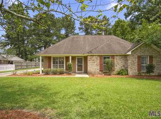 10341 White Rd, Denham Springs, LA 70726