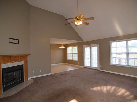 4th image of 4013 New Grange Ct