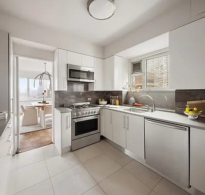 Sold by Compass | media 8