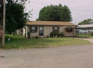 742 Brenda Ln, Burkburnett, TX 76354