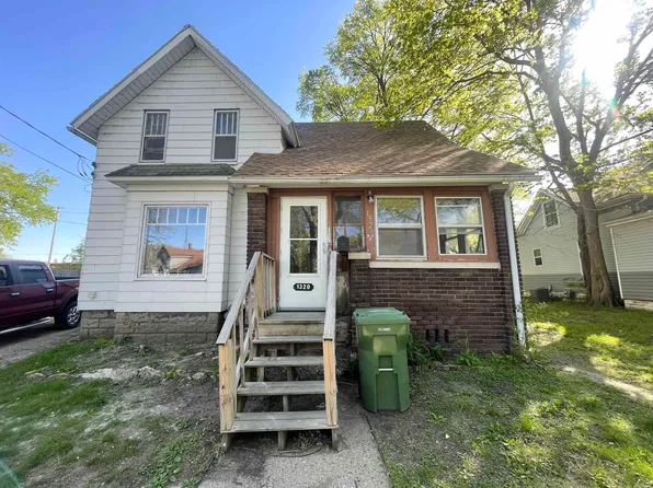 1320 Mulberry St, Waterloo, IA 50703