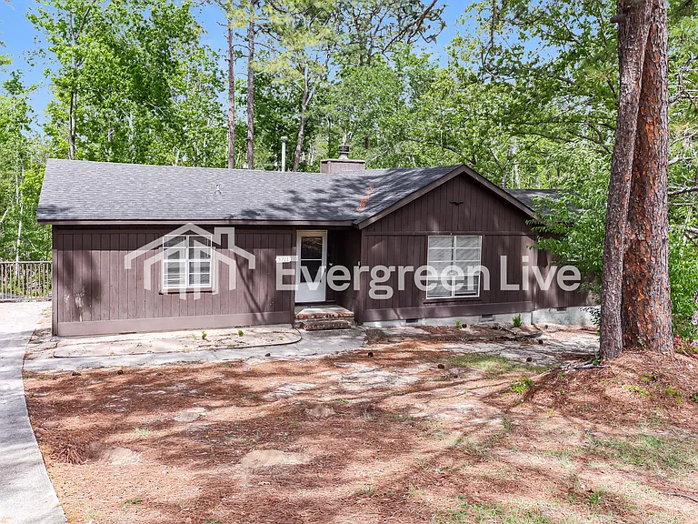 3711 Woodlake Rd — Photo 2
