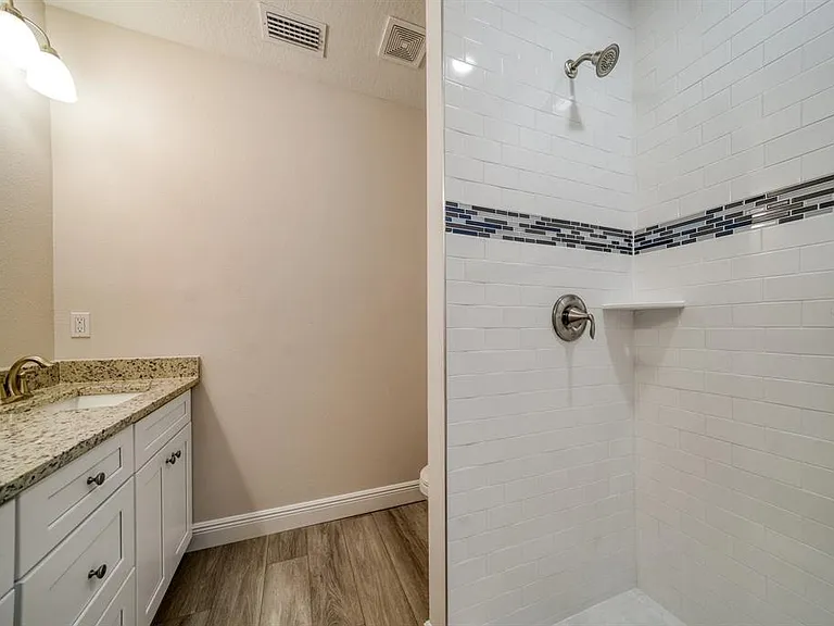 8411 Daves Homes Pl — Photo 16