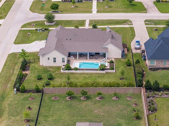 2nd image of 4435 Williams Lake Dr