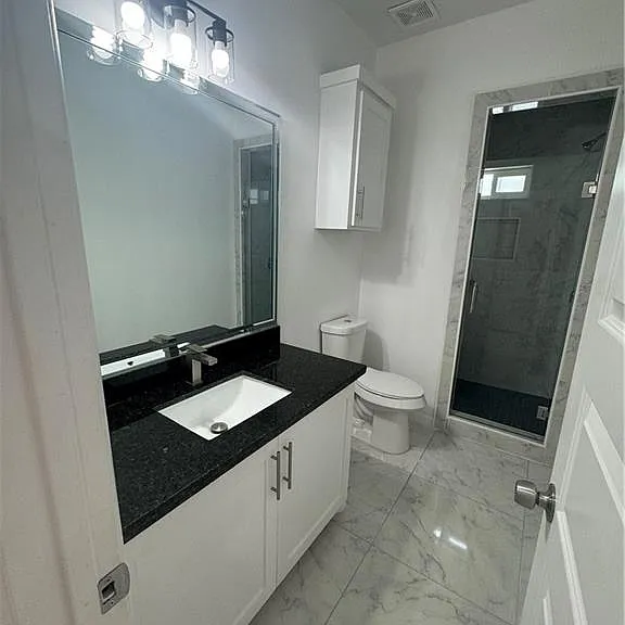 913 N Blair Ave #1 — Photo 5