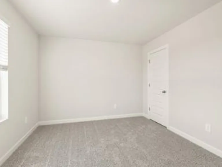 821 Landward Ct — Photo 6