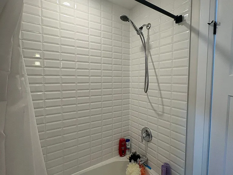 677 Park Rd N #18 — Photo 8
