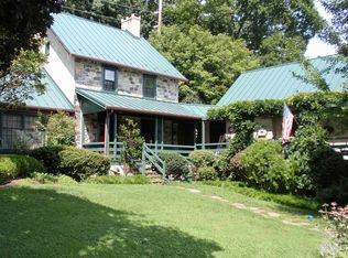 10 Hillendale Rd, Chadds Ford, PA 19317