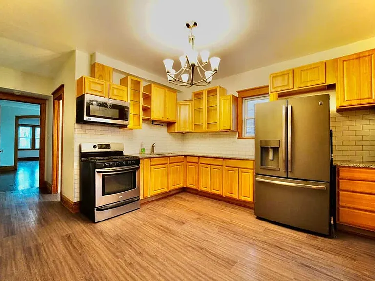 1822 Grove Ave #2 — Photo 7