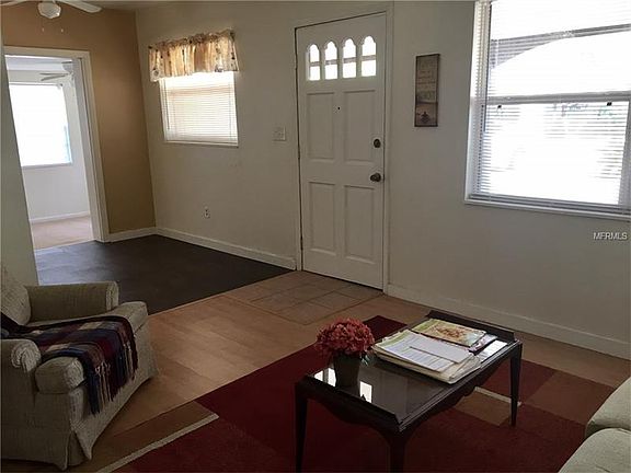 3rd image of 10018 Brooks St