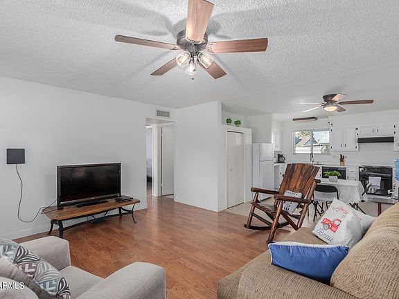 4th image of 2954 W MICHELLE Drive