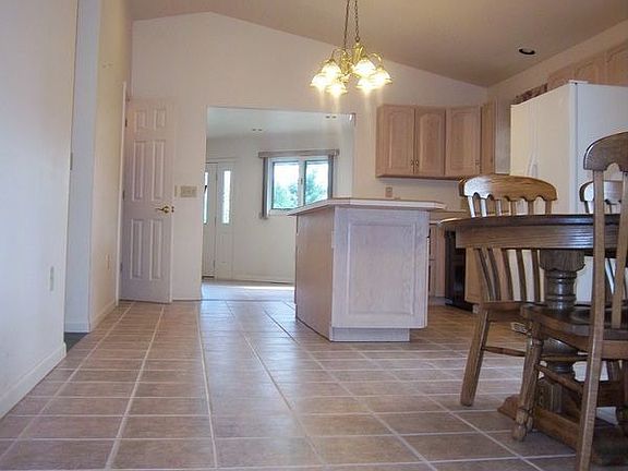 More photos: http://imageshack.us/g/819/1000151w.jpg/