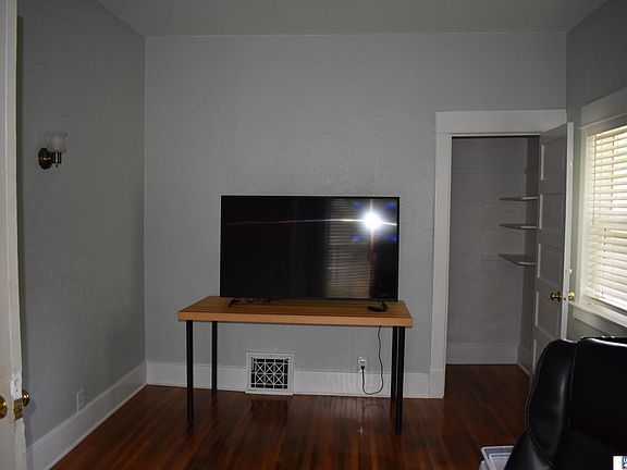 4th image of 930 S 31st St