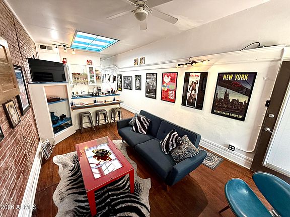 5th image of 14 MAIN Street