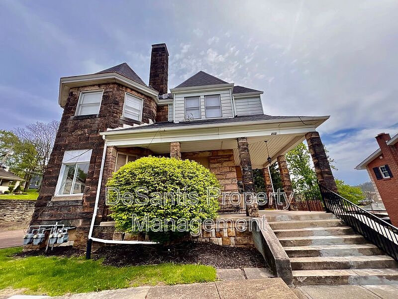 1st image of 212 N Highland Ave APT 4