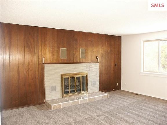 5th image of 15 Bent Twig Ln