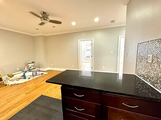 Rented by EXR | media 6