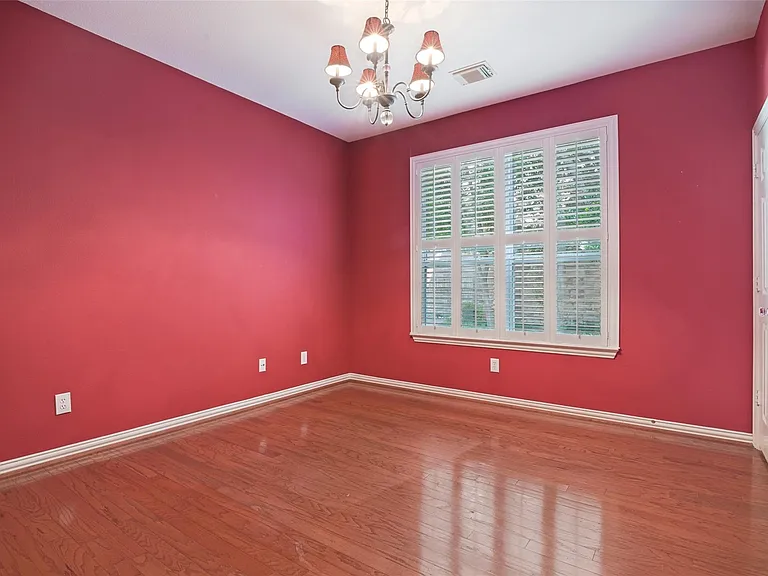 Secondary bedroom downstairs design to be either a bedroom, office, study room