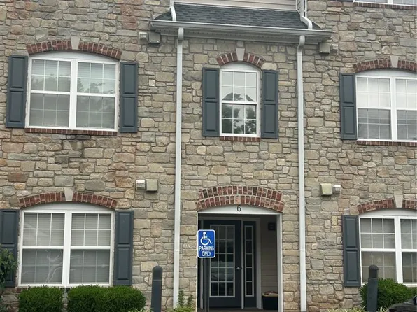 6 Monarch Trace Ct APT 204, Chesterfield, MO 63017