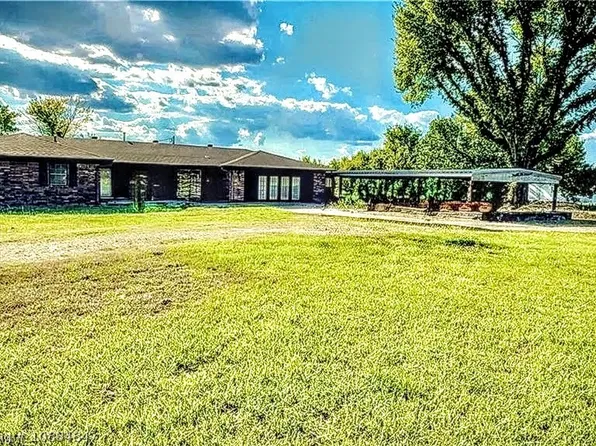 112416 S 4730th Rd, Muldrow, OK 74948