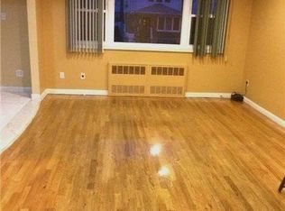 15036 24th Rd, Whitestone, NY 11357