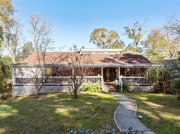 2062 Point Legere Rd, Mobile, AL 36605