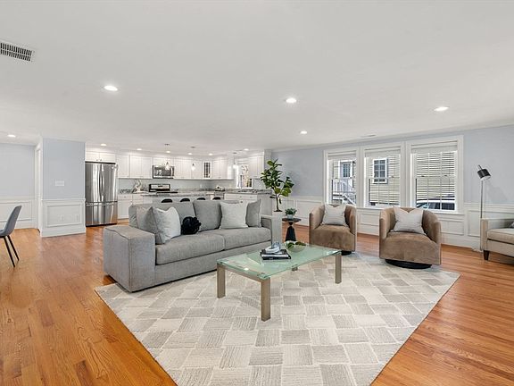 2nd image of 63 Wilson Ave #63